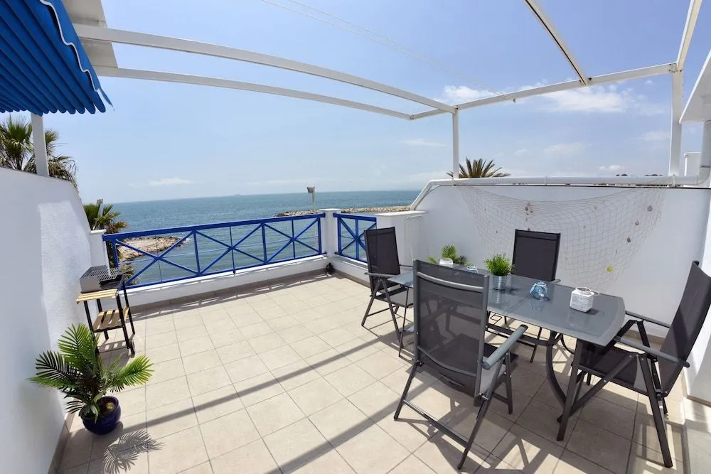 WonderStays Apartamentos La Perla Azul Pedregalejo