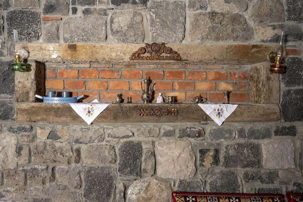Doğunun Taş Evleri