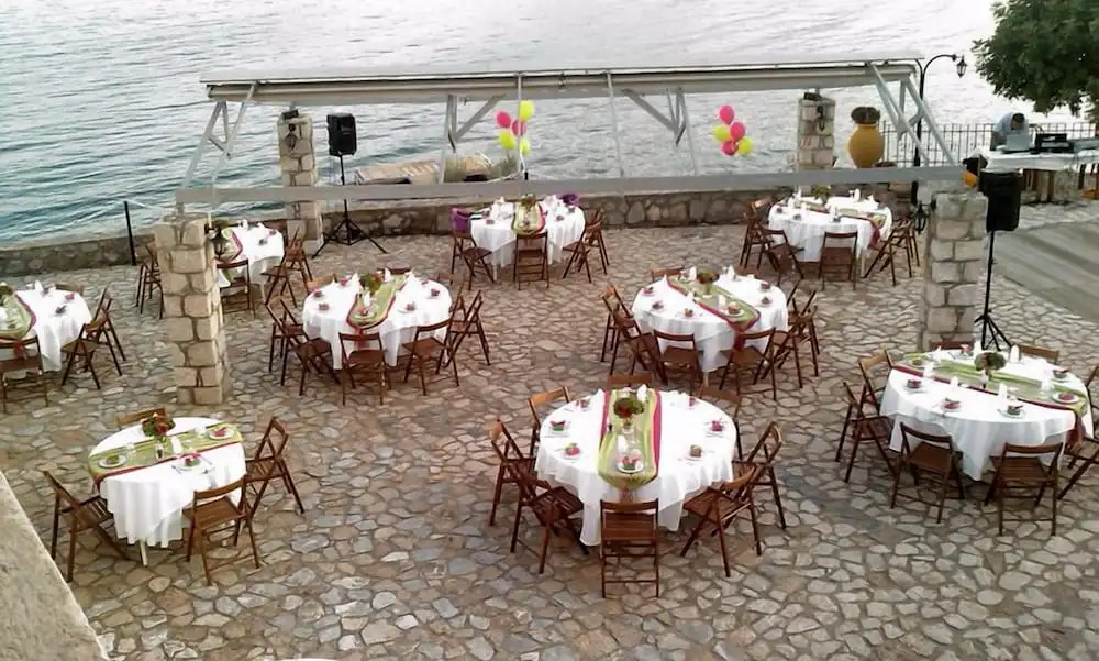 Annema Hotel and Restaurant