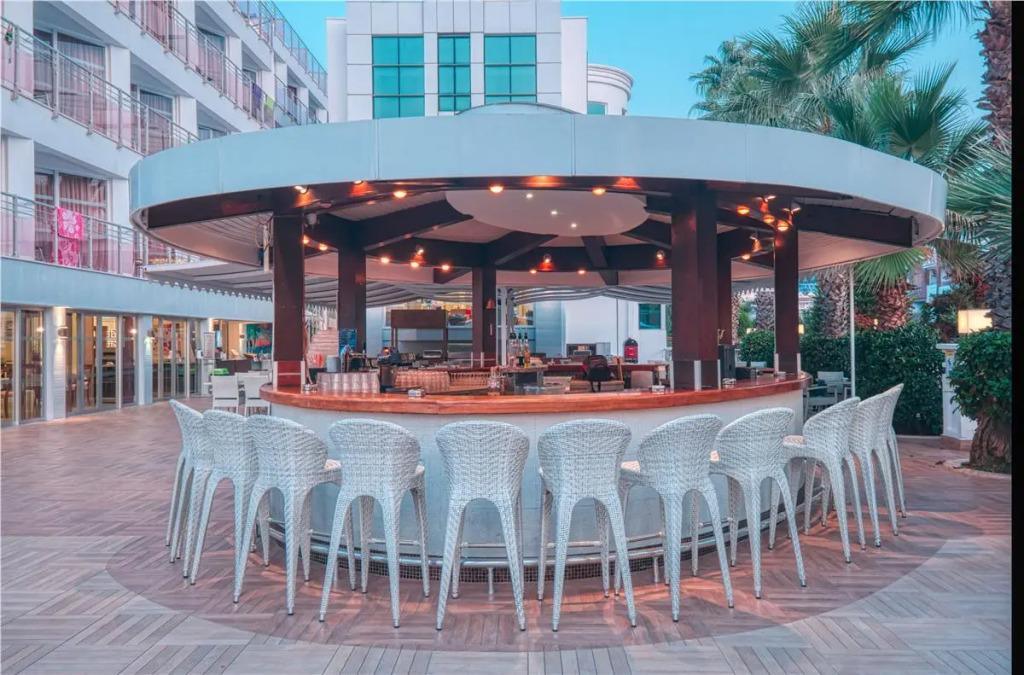 Ideal Pearl Hotel