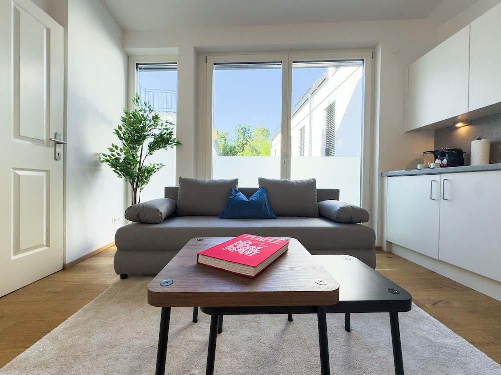 Hillside Living Vienna