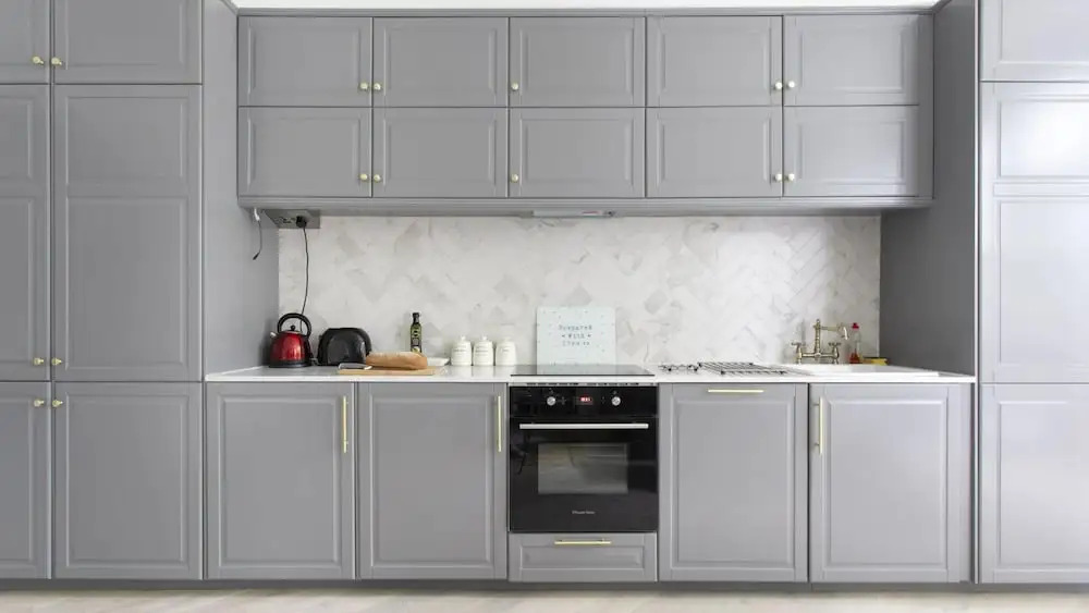 London Apartment- 4 Bedrooms-garden and Parking
