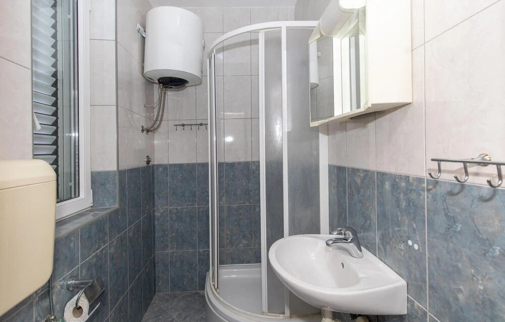 Awesome Apartment in Klek With 2 Bedrooms and Wifi