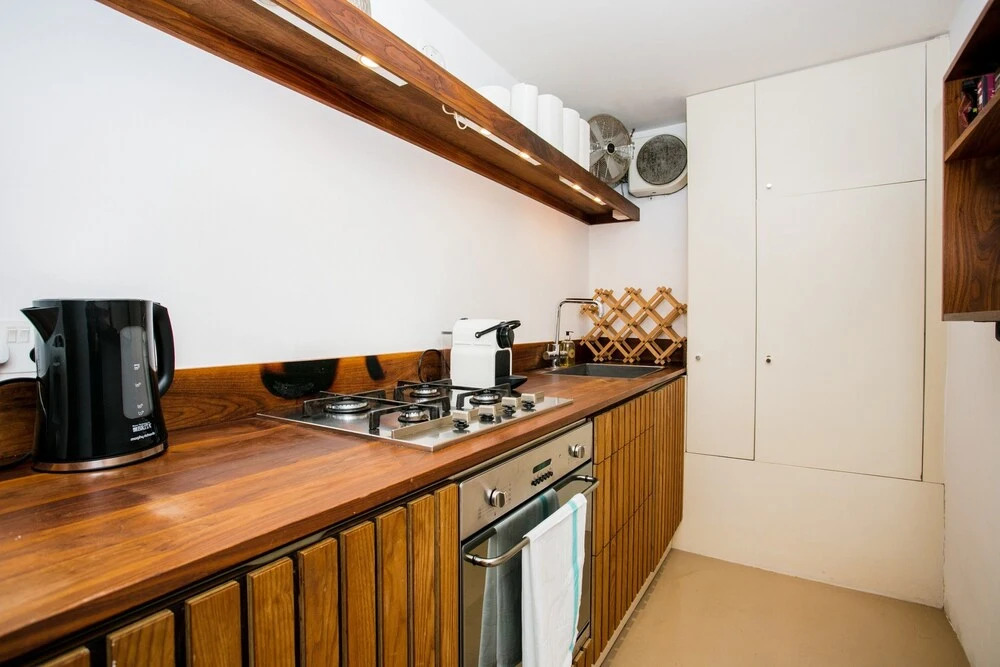 2 Bed Flat Near Kensington Gardens