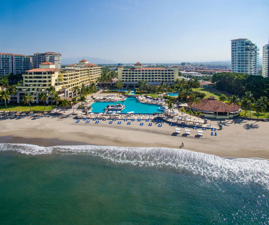 Marriott Puerto Vallarta Resort & Spa