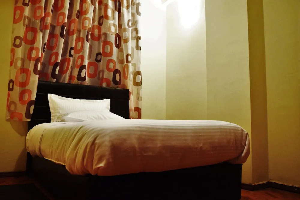 Cot Addis Hostel