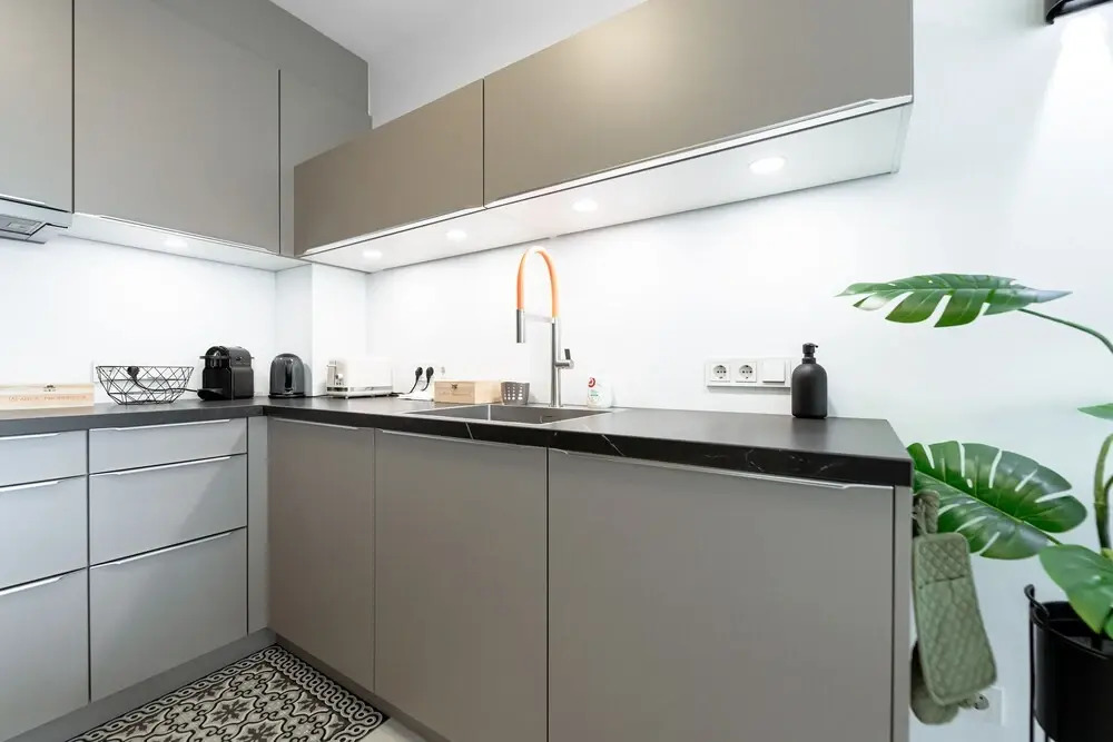 Comfy 1BR Apt w Balcony at Cloche dOr