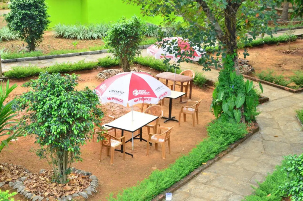 Sunny's Serenity Resort