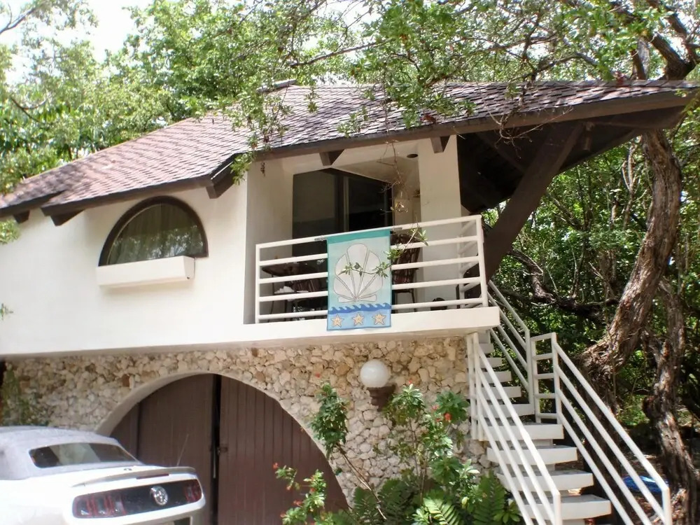 Barnacle Resort