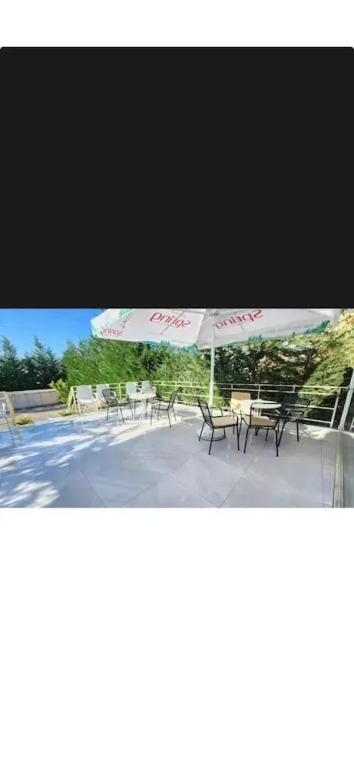 Sweet Hotel