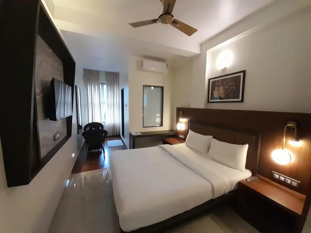 Arena Inn By WB Inn