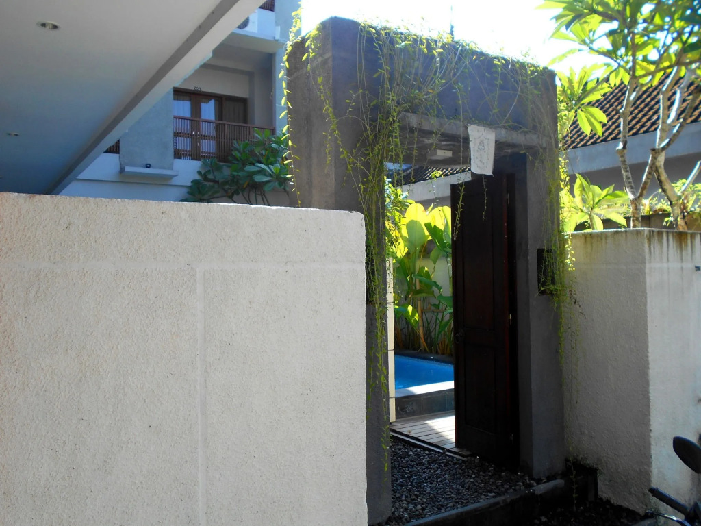Tama Seminyak Town House