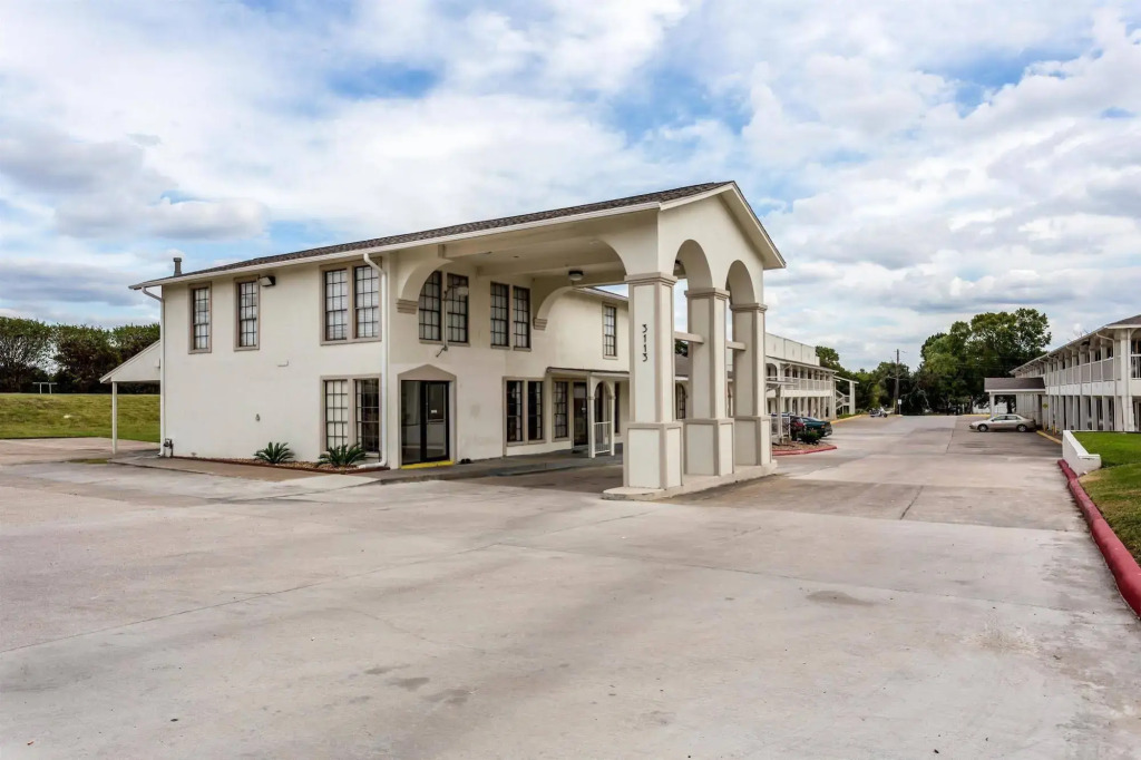 Motel 6-Bryan, TX - College Station