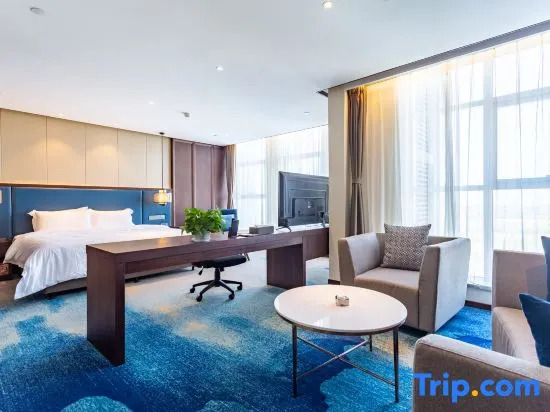 Quehua International Hotel
