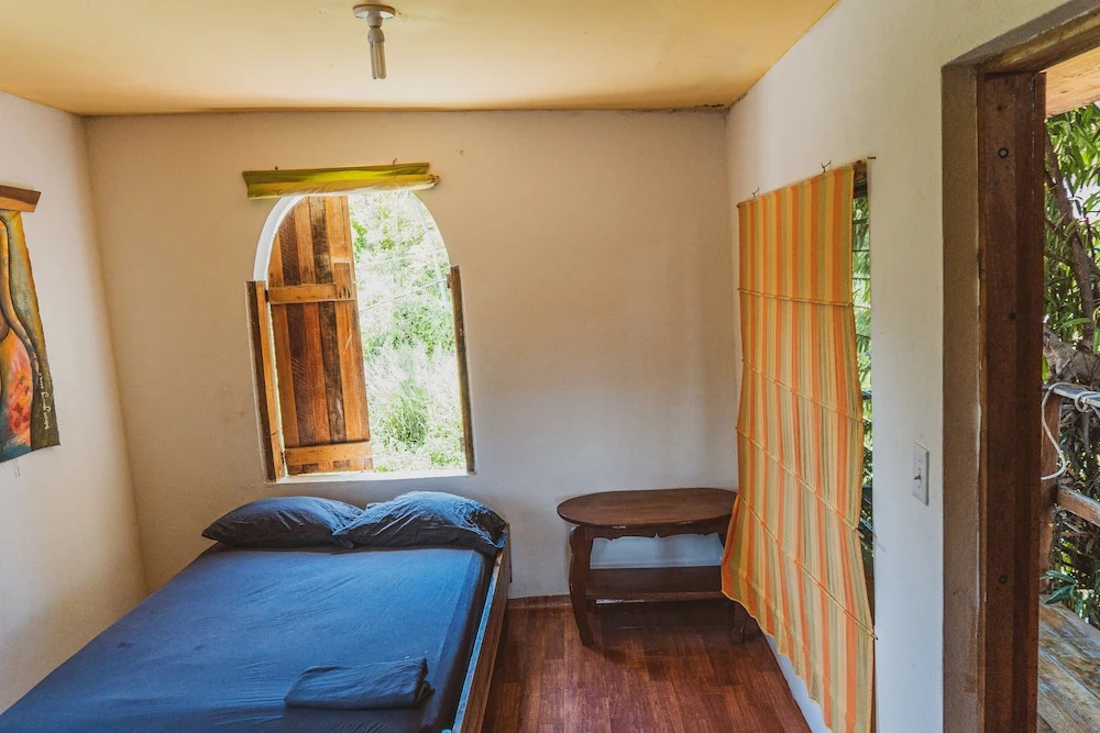 Bellas Backpackers Cayo