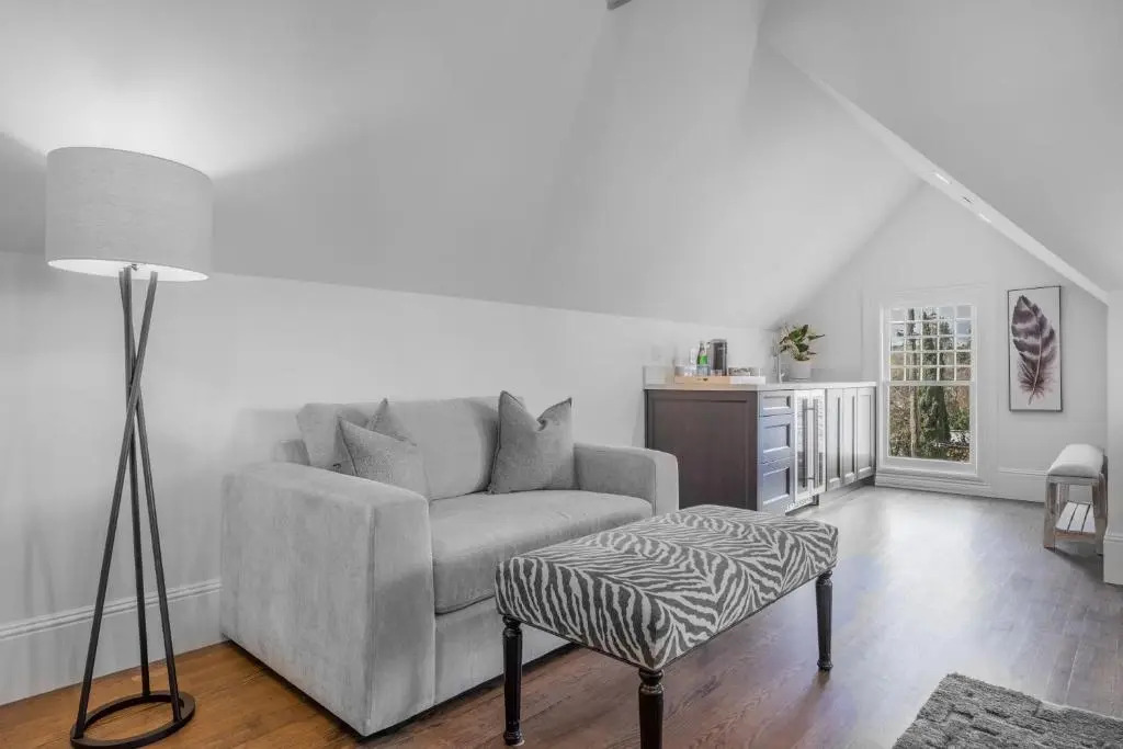 The George - Luxury Boutique Inn