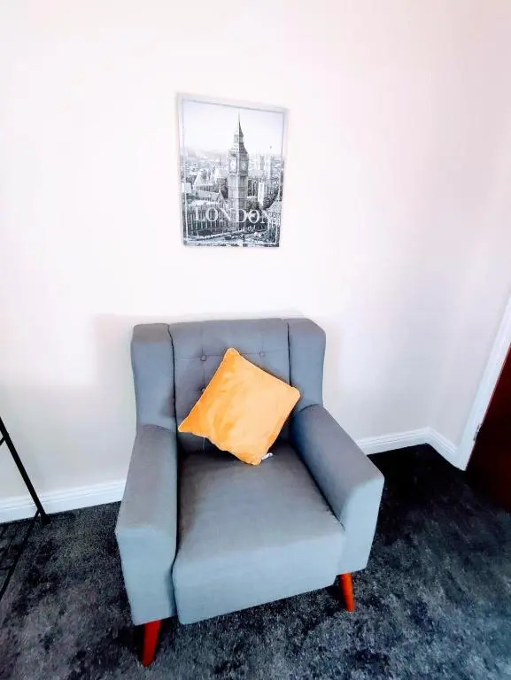 Crystal Suite 3 free private parking