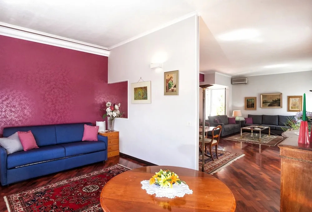 Beautiful penthouse, 2 bedrooms and 2 bathrooms