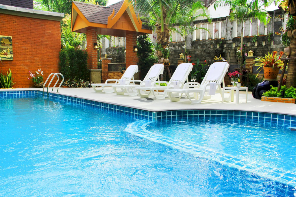 Baan Sailom Hotel Phuket - Sha Extra Plus