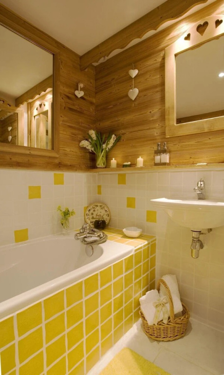 Aravis Holidays 7 Bedroom Chalet