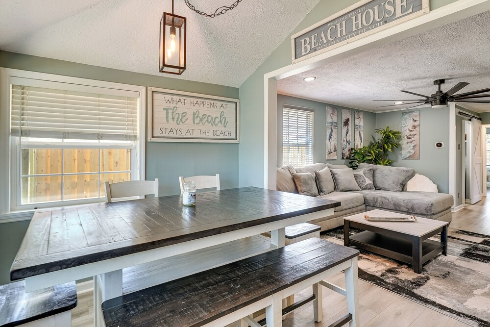 100 Ft to Shore! PCB Home w/ Outdoor Entertainment