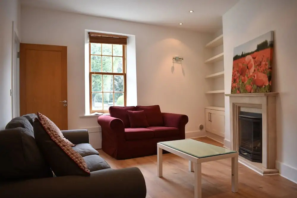Spacious 3 Bedroom House in Ballsbridge