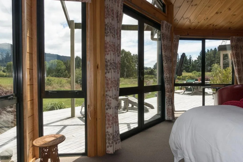 Astelia Lodge
