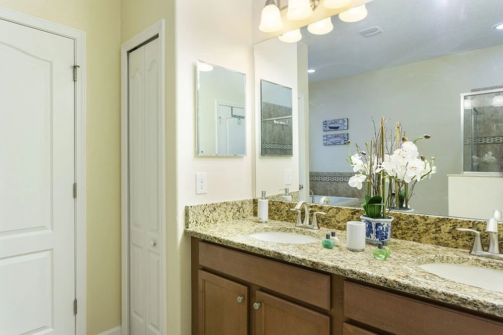 Starmark Luxury Collection - Mansions at ChampionsGate