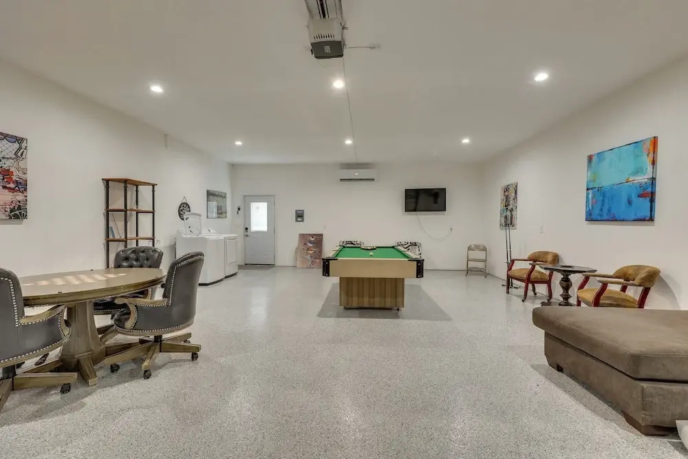 8 Mi to Laughlin Riverwalk: Waterfront Retreat