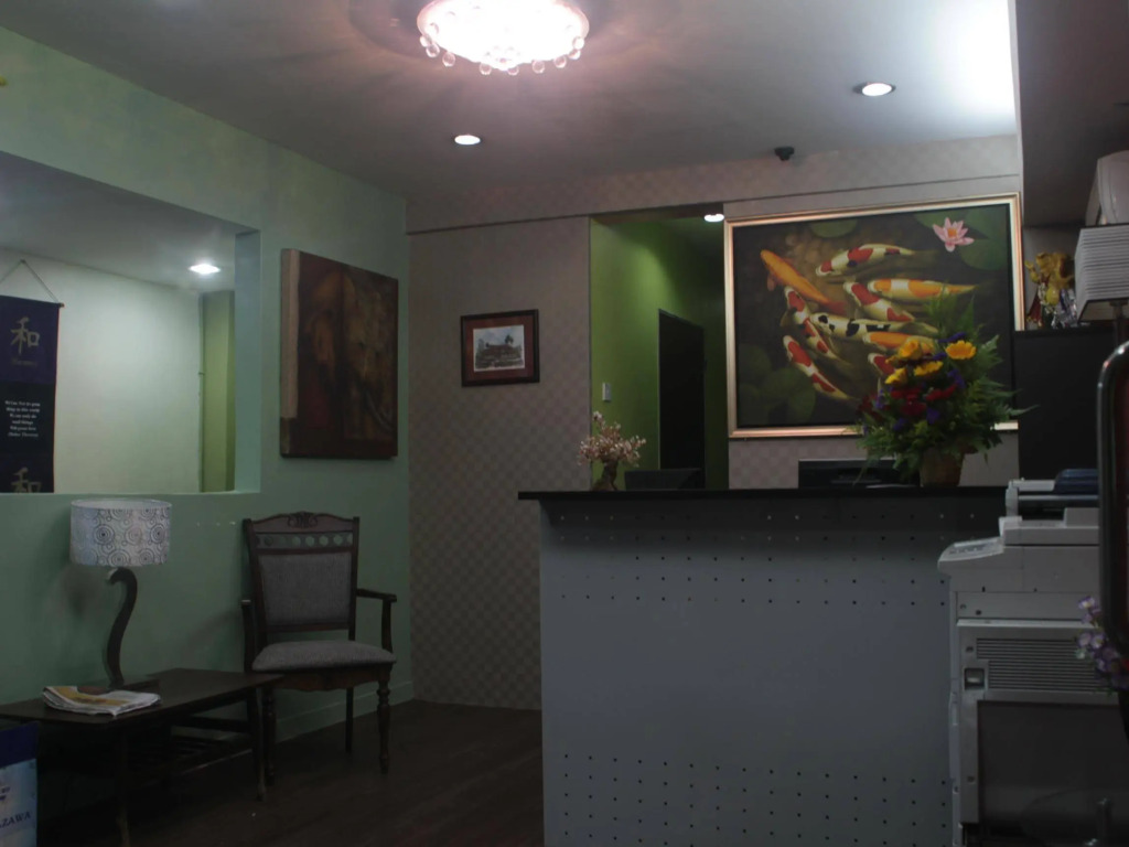 Allexsis Hotel & Cafe