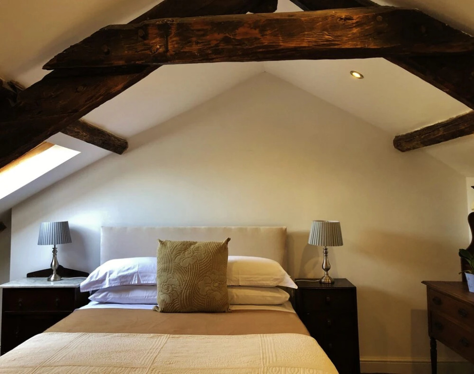 Greys House - A Warm Welcome to the Brecon Beacons