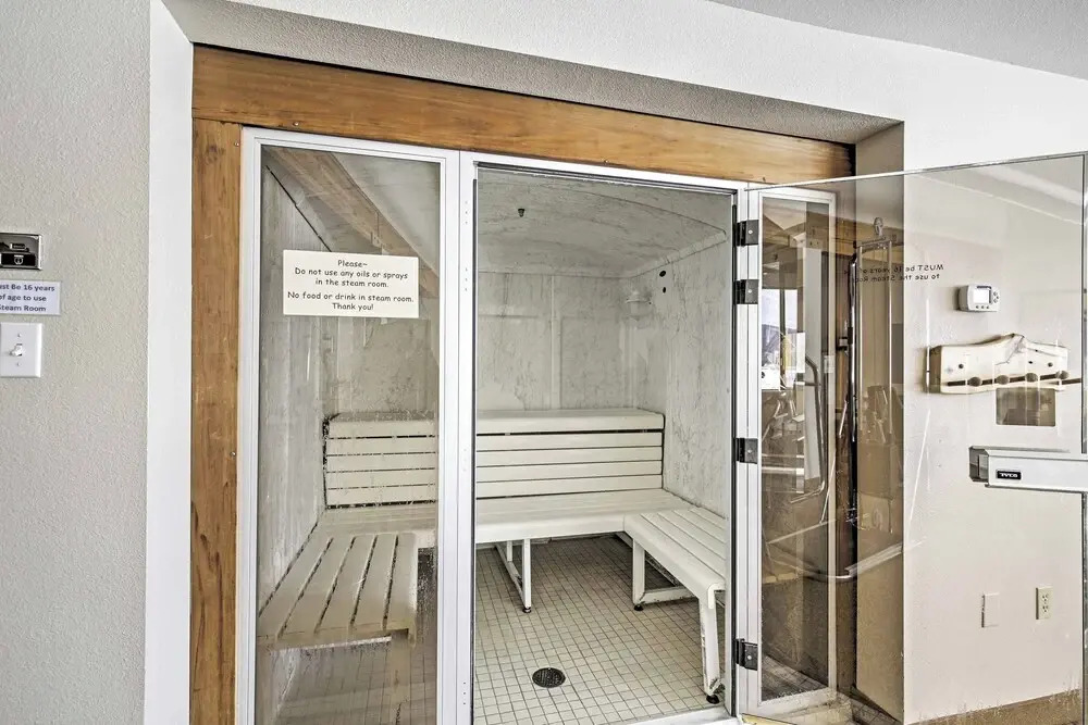 Eat, Sleep, Ski! Rustic Mtn Condo: Wifi,tv, Hottub