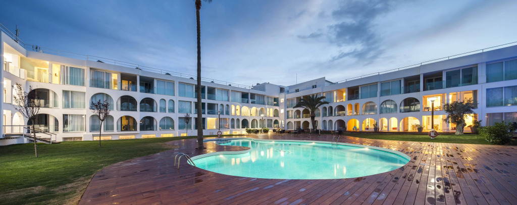 Ebano Hotel Apartments & Spa