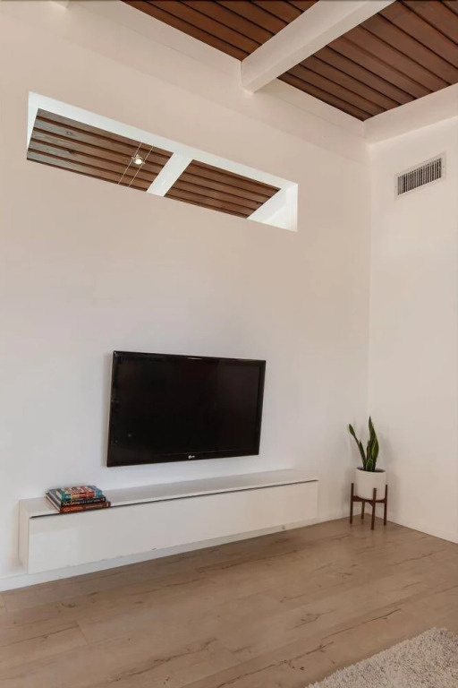 Mid-mod Pool Home With Palm Springs Vibe 2bdr