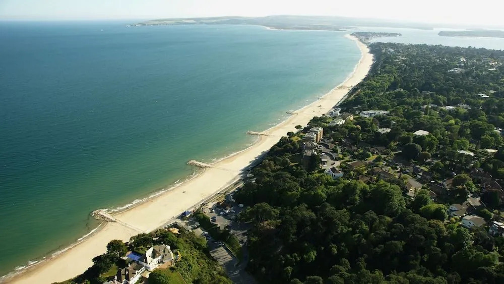Coxswains Cabin - Moments from Hamworthy Beach and Park