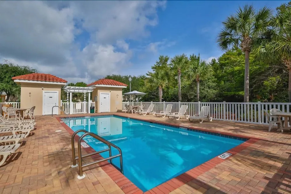 SUNSET AT MIRAMAR 5 Bedroom Holiday Home by Five Star Properties