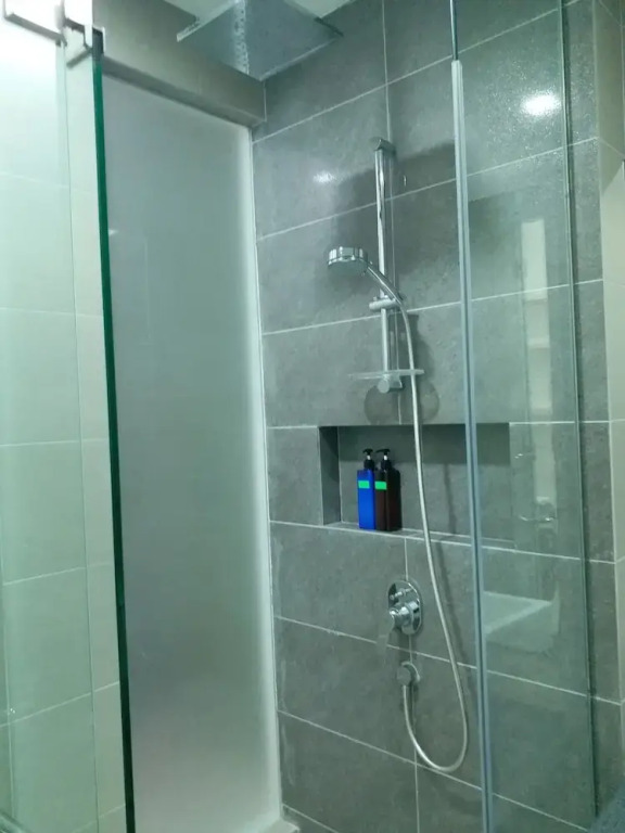 Dashing 1BR Next To Surian MRT 31
