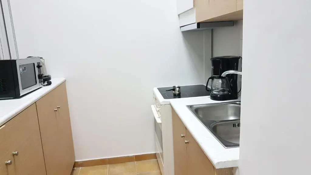 Palette Apartment Terracotta - Athens Center, 3 BD, 2 BATH