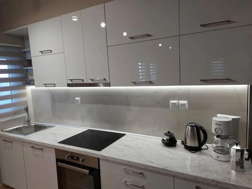 Veria Panorama Luxury Suite with Garden 2