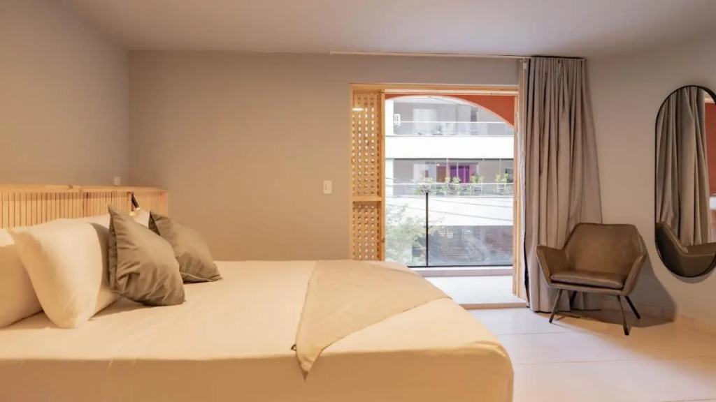 Leviu by Bernalo Hotels