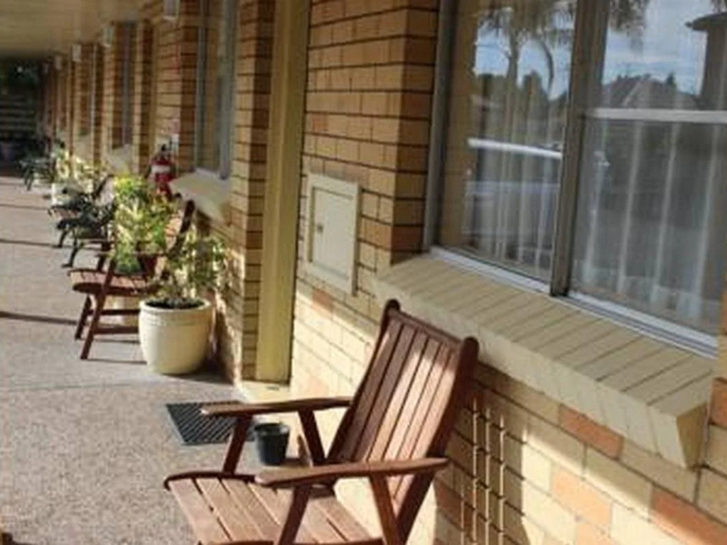 Cessnock Vintage motor inn
