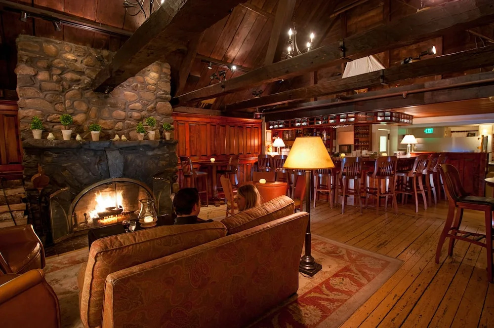 York Harbor Inn