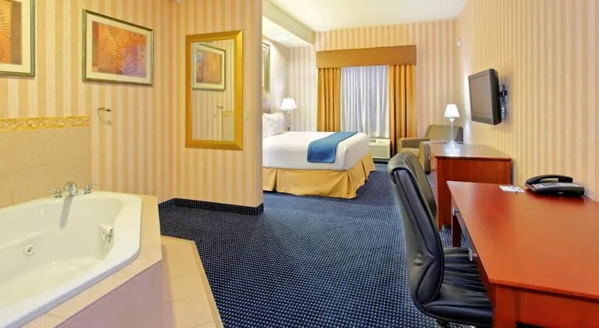Best Western Plaza Inn And Suites