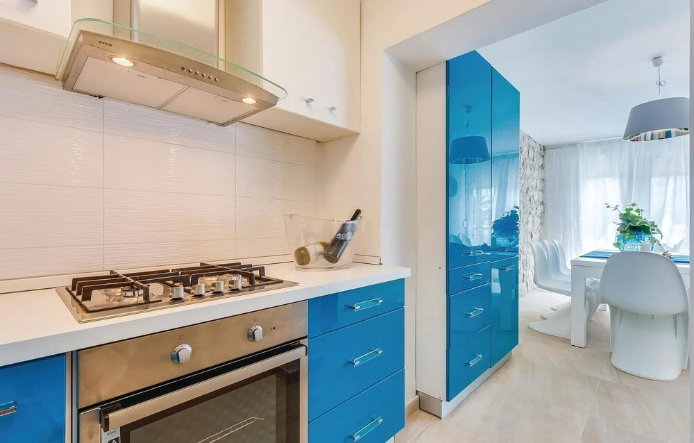 Amazing Home in Novi Vinodolski With Wifi and 6 Bedrooms