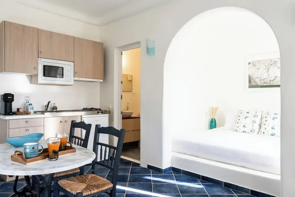Makani Suites