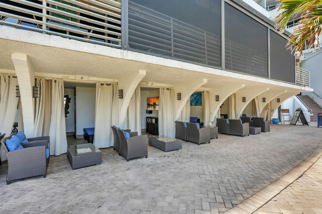 Ocean Manor Beach Resort