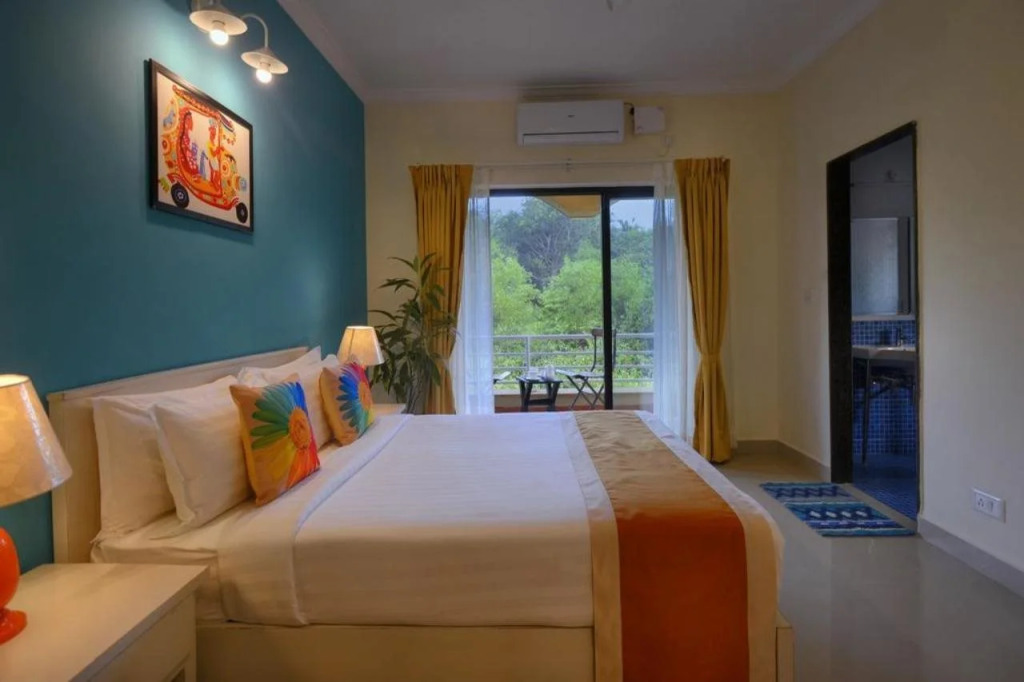 TreeHouse Blue, Hotel & Villas