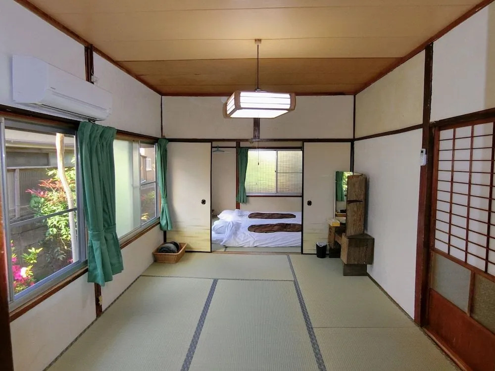 Asami Guesthouse Tabimakura(旅まくら Guest House Tabimakura)