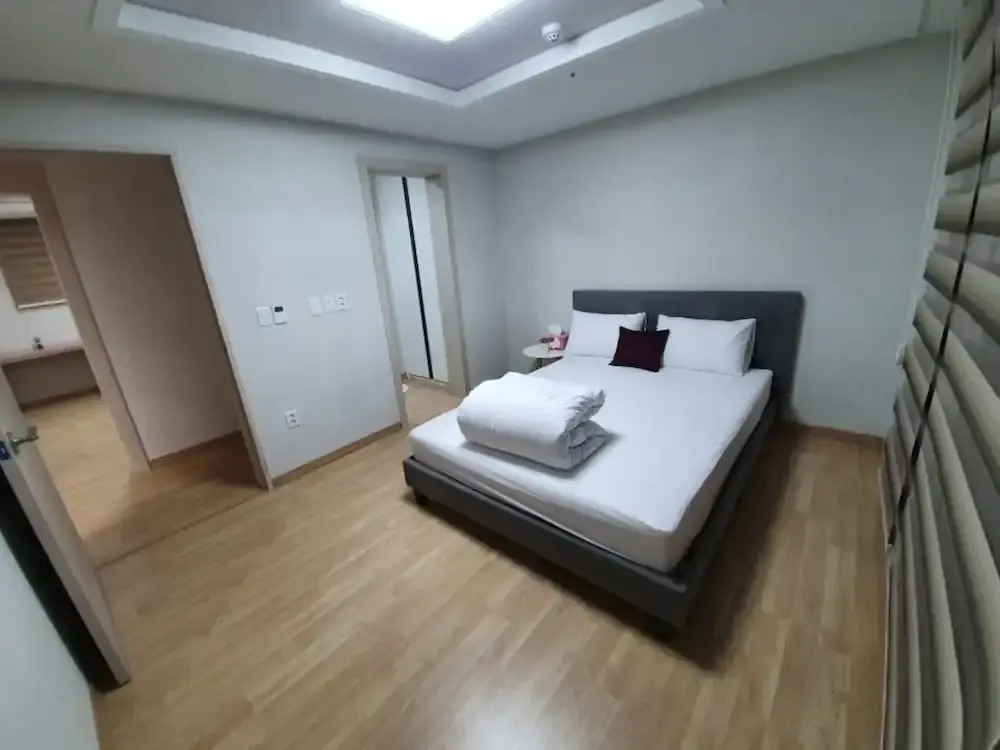 Vallas House 1301