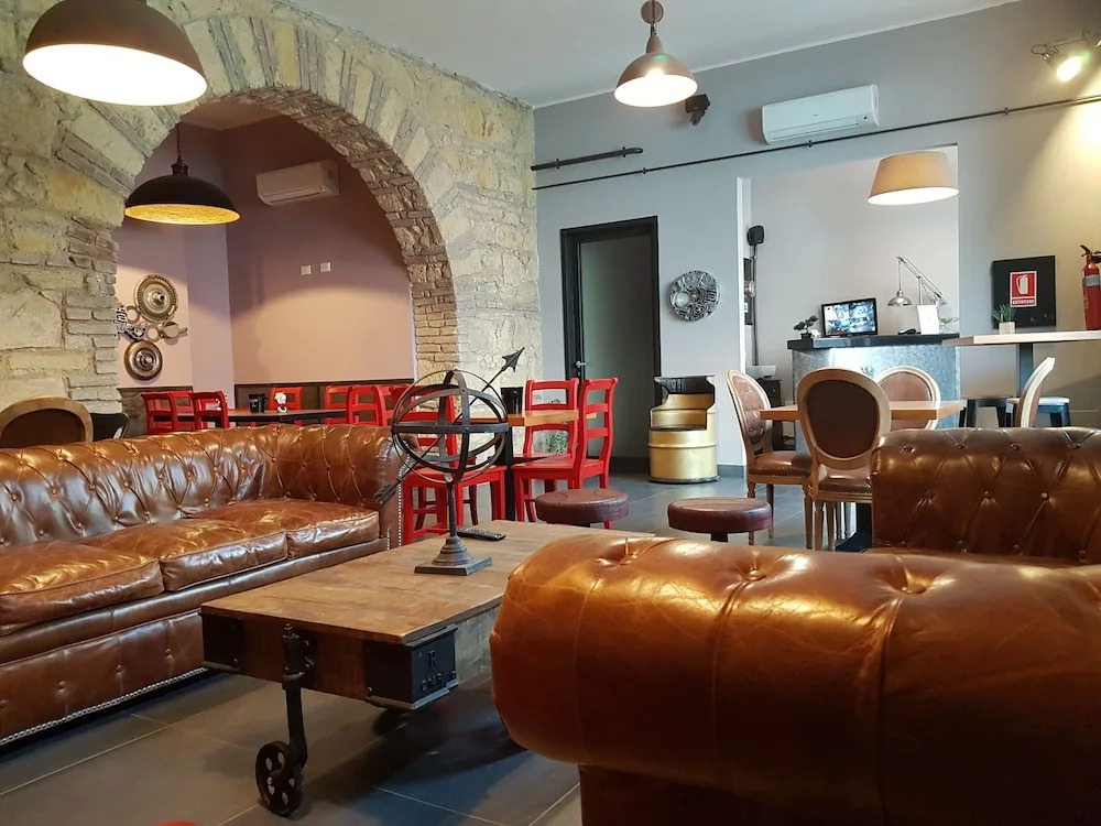 Halex room&food